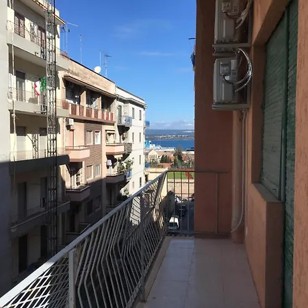 Apartment Dimora Cado Taranto